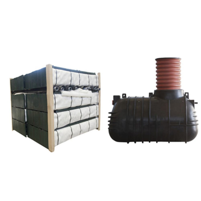 Wavin Slamavskiljare 2000 l med pump och biomodulpaket för tryckinfiltration - Wavin